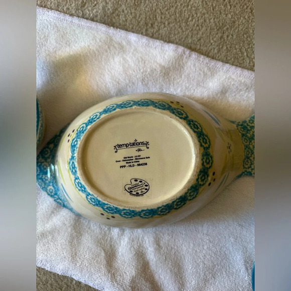 Temp-Tations presentable, Old World
Oceanfetti 3 fish severing bowl set - Picture 3 of 10